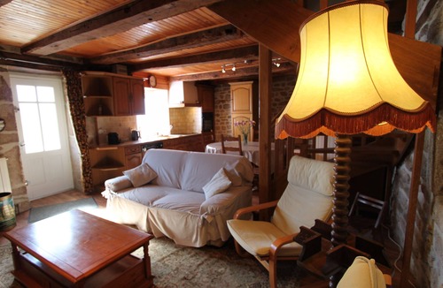 Peret-Bel-Air House | 2* gîte in the Millevaches regional nature park