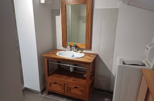 Bressuire Apartment | 2-seater studio near Puy du Fou