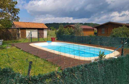 Saint-Antoine-de-Breuilh Ski Chalet | 20 m² Chalet ∙ 2 guests