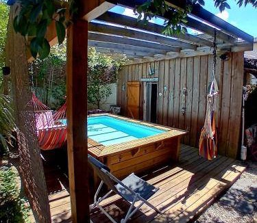 Bordeaux Bed & Breakfast | 20 m² Bed and breakfast ∙ 2 guests