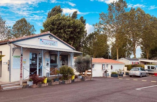 Surgeres House | 20 m² Mobile home ∙ 1 bedroom ∙ 2 guests