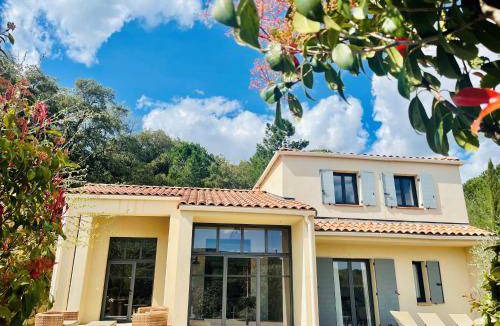 La Rouviere House | 200 m² House ∙ 4 bedrooms ∙ 10 guests