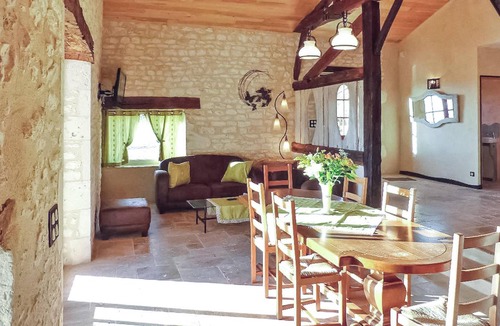 Saussignac House | 200 m² Farmhouse ∙ 4 bedrooms ∙ 6 guests