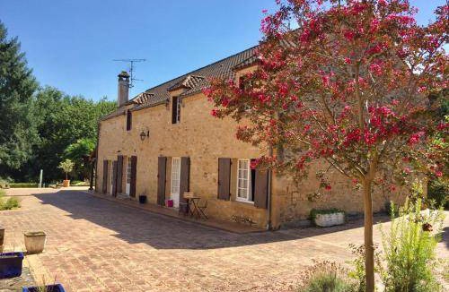 La Chapelle-Aubareil House | 200 m² House ∙ 5 bedrooms ∙ 13 guests