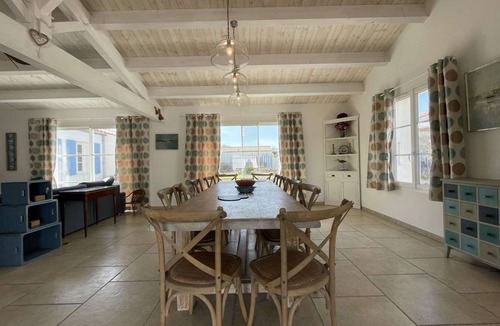 Saint-Denis-d'Oleron House | 200 m² House ∙ 5 bedrooms ∙ 10 guests