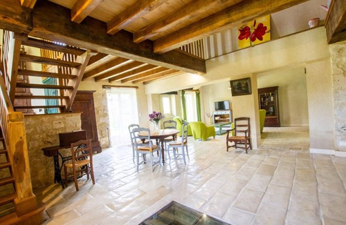 Conne-de-Labarde House | 200 m² Gîte ∙ 3 bedrooms ∙ 6 guests