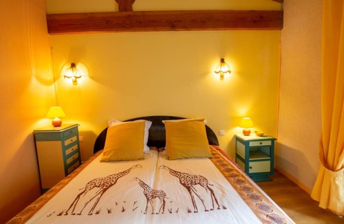 Conne-de-Labarde House | 200 m² Gîte ∙ 3 bedrooms ∙ 6 guests