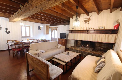Arette House | 200 m² Gîte ∙ 4 bedrooms ∙ 10 guests