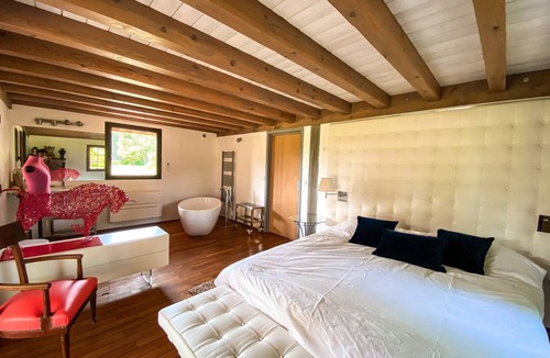 Mezos House | 200 m² House ∙ 3 bedrooms ∙ 6 guests