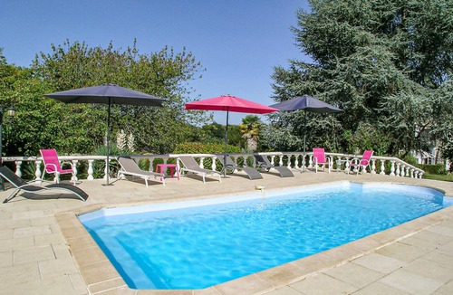 Juignac House | 200 m² House ∙ 4 bedrooms ∙ 7 guests