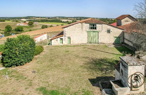 Juignac House | 200 m² House ∙ 4 bedrooms ∙ 7 guests
