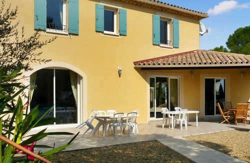 Sablet House | 200 m² House ∙ 4 bedrooms ∙ 10 guests