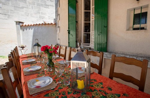 Bonnes House | 200 m² House ∙ 5 bedrooms ∙ 10 guests