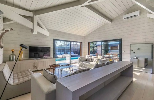 Ares House | 200 m² House ∙ 5 bedrooms ∙ 12 guests
