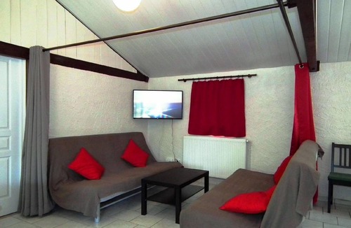 Gavaudun House | 200 m² House ∙ 6 bedrooms ∙ 20 guests