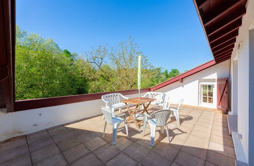 Amorots-Succos House | 200 m² House ∙ 3 bedrooms ∙ 6 guests