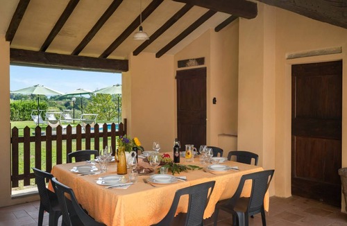 Borgo San Lorenzo Villa | 200 m² Villa ∙ 5 bedrooms ∙ 10 guests