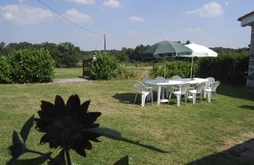 Neuvicq House | 204 m² House ∙ 4 bedrooms ∙ 8 guests
