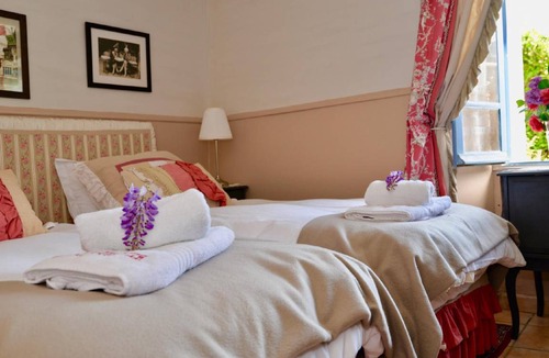 Tremolat House | 220 m² Farmhouse ∙ 7 bedrooms ∙ 16 guests