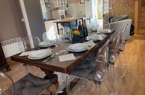 Tremolat House | 220 m² Farmhouse ∙ 7 bedrooms ∙ 16 guests