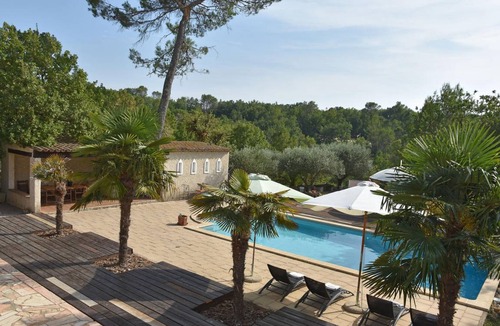 Saint-Paul-en-Foret Villa | 220 m² Villa ∙ 4 bedrooms ∙ 12 guests