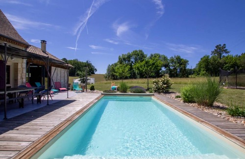 Rampieux House | 220 m² Gîte ∙ 4 bedrooms ∙ 8 guests