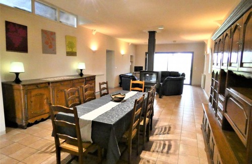 Orist House | 220 m² Gîte ∙ 4 bedrooms ∙ 8 guests