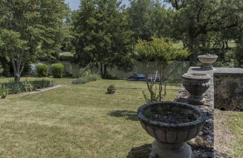 Bonnes House | 220 m² House ∙ 3 bedrooms ∙ 6 guests