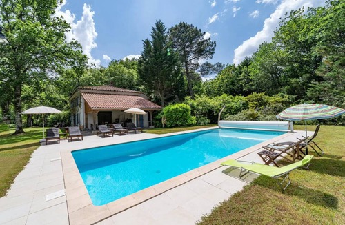 Moustey House | 220 m² House ∙ 5 bedrooms ∙ 14 guests