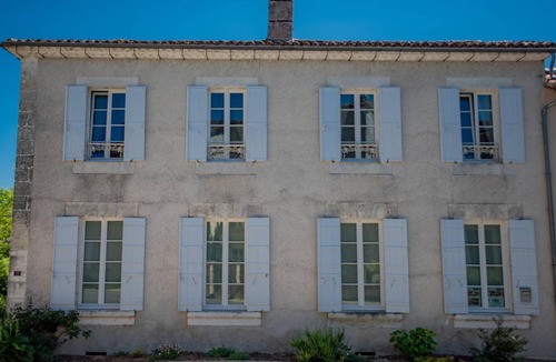 Bonnes House | 220 m² House ∙ 5 bedrooms ∙ 10 guests