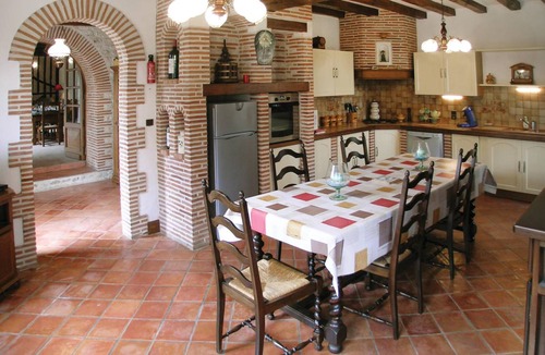 Gardonne House | 220 m² Maisonette ∙ 3 bedrooms ∙ 6 guests