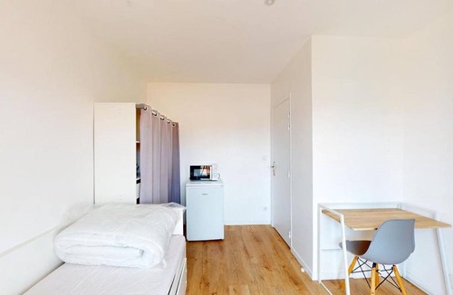 Cenon Resort | 220 m² Private room ∙ 1 bedroom ∙ 1 guest