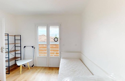 Cenon Resort | 220 m² Private room ∙ 1 bedroom ∙ 1 guest