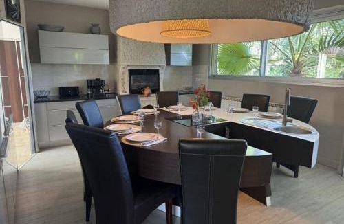 Le Porge House | 230 m² House ∙ 4 bedrooms ∙ 10 guests