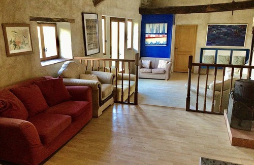 Pommiers-Moulons House | 240 m² House ∙ 6 bedrooms ∙ 15 guests