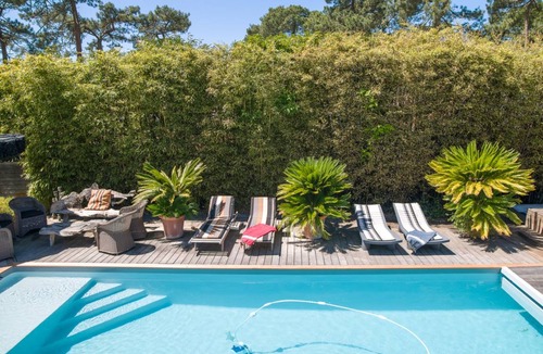 Pyla-sur-Mer Villa | 240 m² Villa ∙ 6 bedrooms ∙ 12 guests