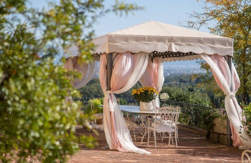Casalguidi Villa | 240 m² Villa ∙ 6 bedrooms ∙ 14 guests
