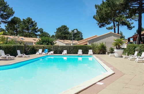 Les Mathes Apartment | 25 m² Apartment ∙ 1 bedroom ∙ 4 guests