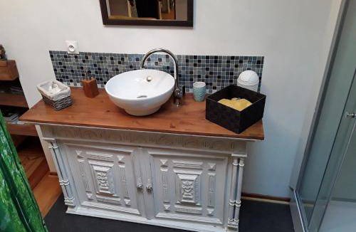 Doulezon Bed & Breakfast | 25 m² Bed and breakfast ∙ 1 bedroom ∙ 2 guests