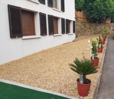Chalus Bed & Breakfast | 25 m² Bed and breakfast ∙ 4 guests