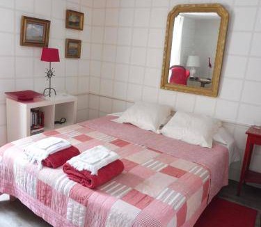 La Rochefoucauld Bed & Breakfast | 25 m² Bed and breakfast ∙ 3 guests