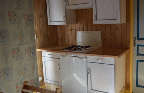 Saint-Thomas-de-Conac Ski Chalet | 25 m² Chalet ∙ 2 bedrooms ∙ 4 guests