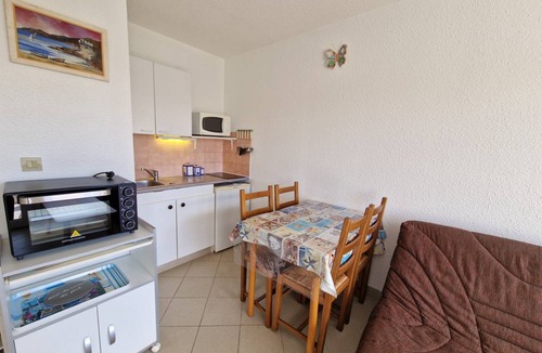 Port District Apartment | 25 m² Studio flat ∙ 1 bedroom ∙ 4 guests