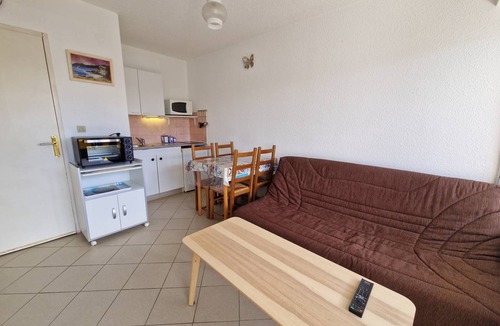 Port District Apartment | 25 m² Studio flat ∙ 1 bedroom ∙ 4 guests