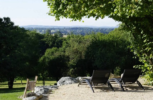 Dompierre-les-Eglises House | 250 m² House ∙ 5 bedrooms ∙ 12 guests