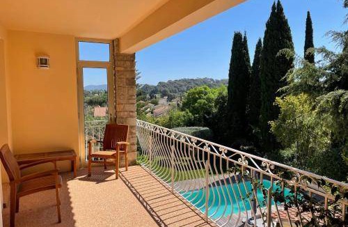 La Garde House | 250 m² House ∙ 5 bedrooms ∙ 10 guests
