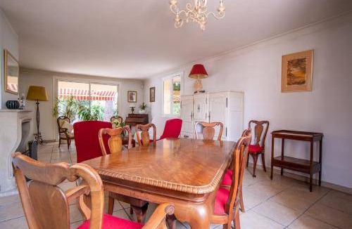 La Garde House | 250 m² House ∙ 5 bedrooms ∙ 10 guests