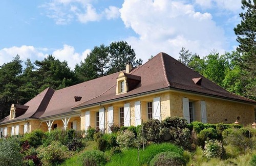 Saint-Chamassy House | 250 m² House ∙ 4 bedrooms ∙ 8 guests