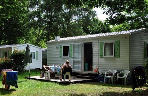 Monceaux-sur-Dordogne House | 27 m² Mobile home ∙ 2 bedrooms ∙ 6 guests