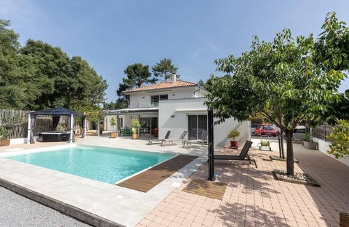 Mimizan-Plage House | 270 m² House ∙ 5 bedrooms ∙ 10 guests